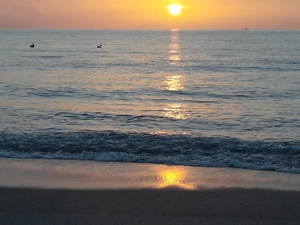 Sun Dek Beach House บอยน์ทันบีช ภายนอก รูปภาพ